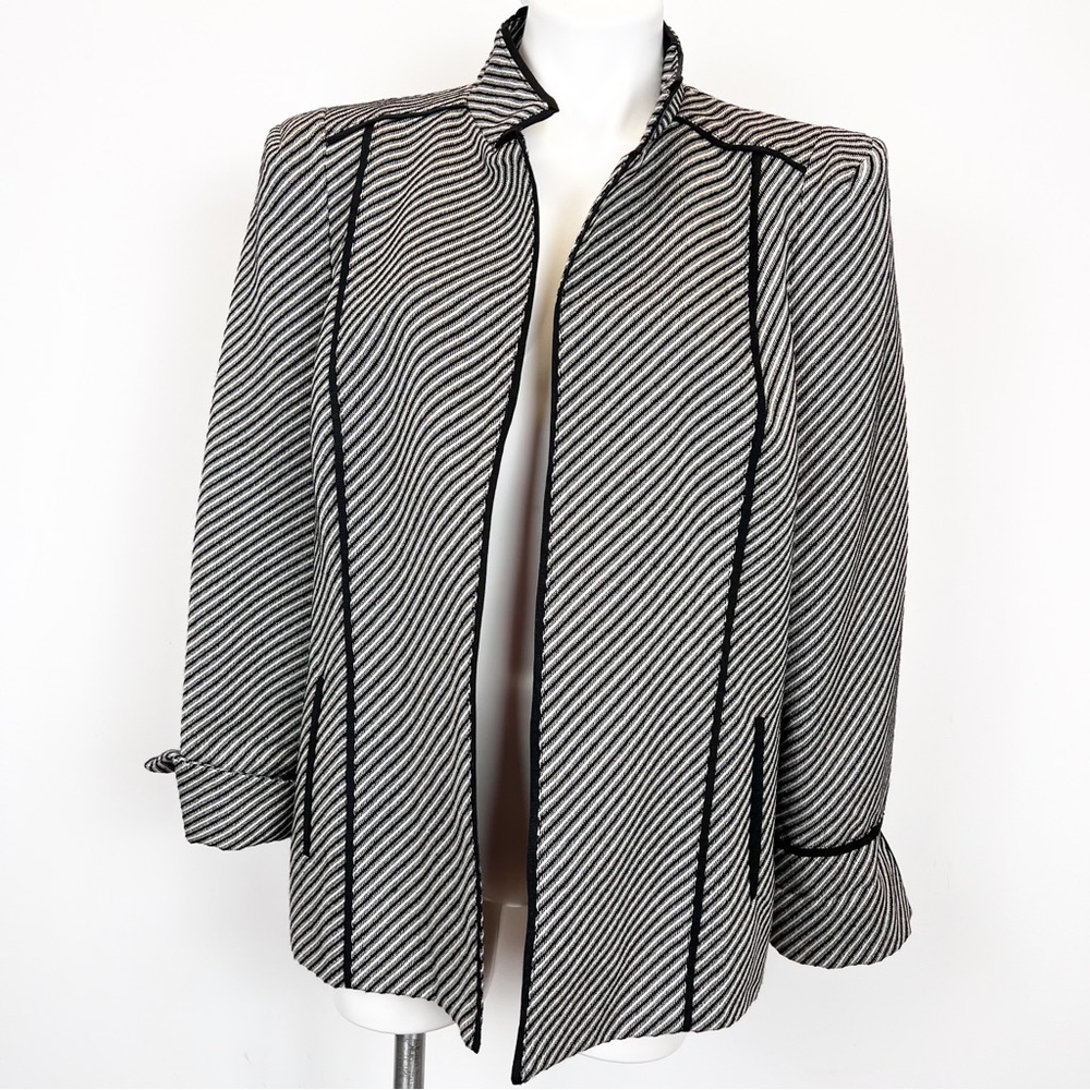 Chico’s Womens Diagonal Jacquard Striped Lise Jacket - Picture 4 of 9